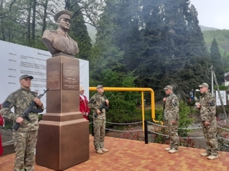 Памятник дважды Герою Советского Союза маршалу Андрею Гречко